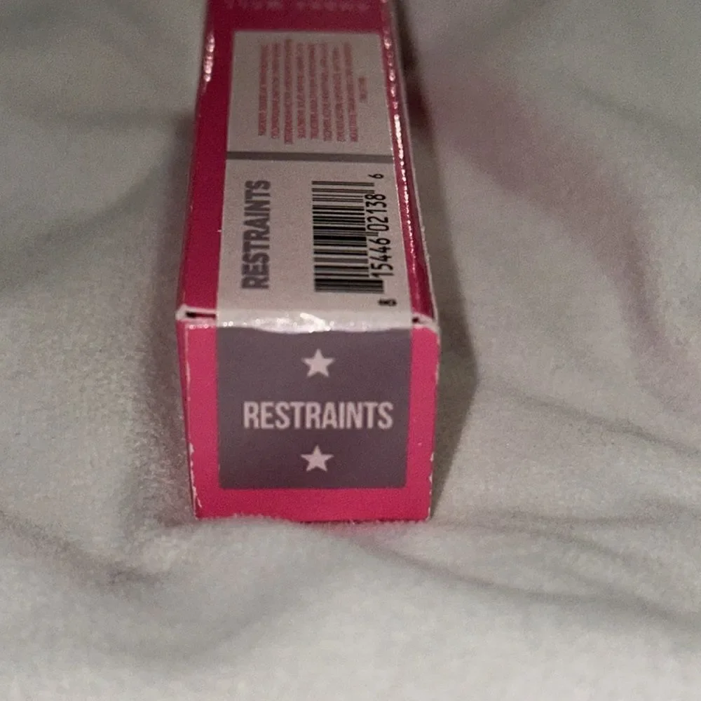 Jeffree Star Velour Liquid Lipstick in RESTRAINTS